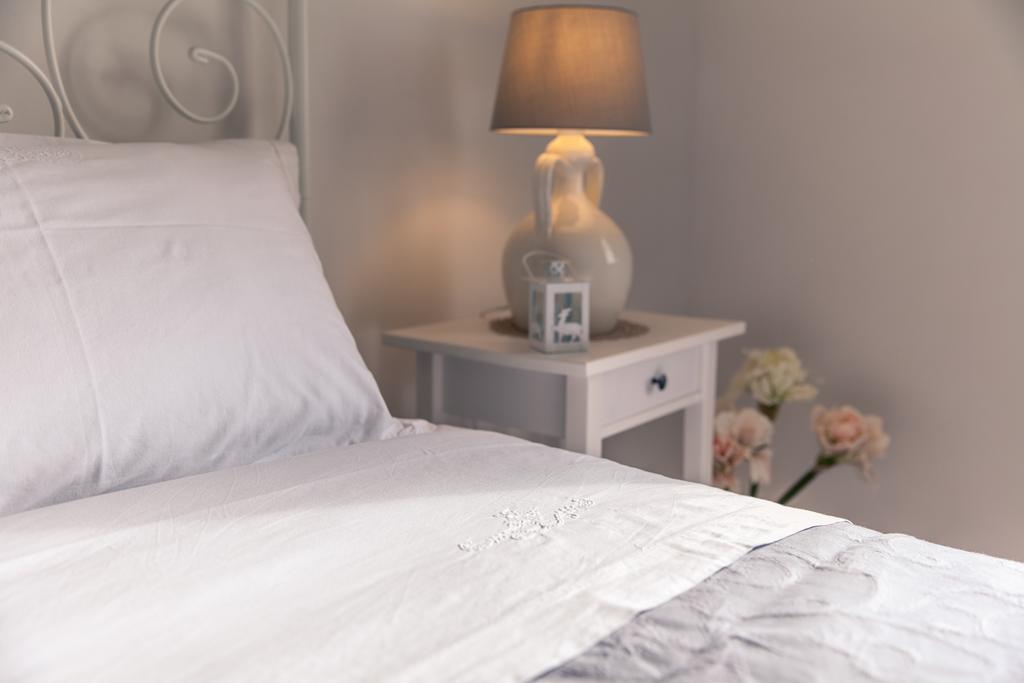 Marinella Suite Home Locorotondo Szoba fotó