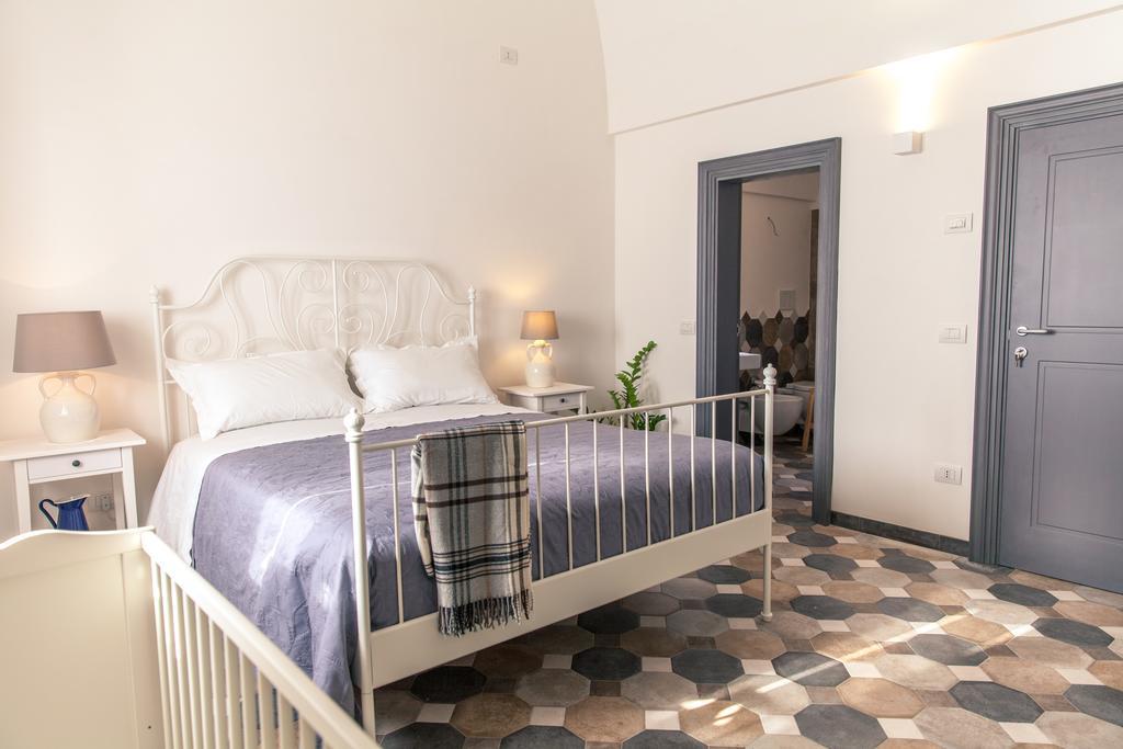 Marinella Suite Home Locorotondo Kültér fotó